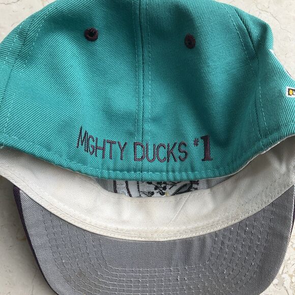 Vintage NHL Anaheim Mighty Ducks #1 Apparel Fitted Hat Size 7.25 Hockey team USA - Picture 6 of 16